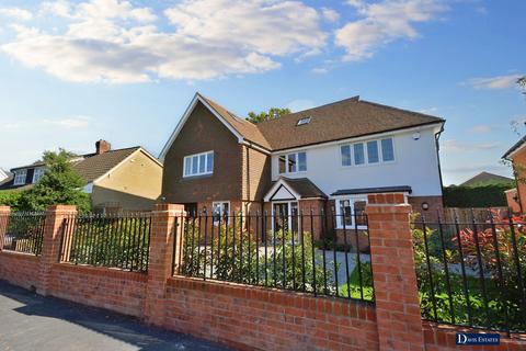 6 bedroom detached house for sale, Herbert Road, Emerson Park, Hornchurch, RM11