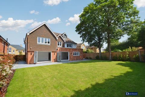 6 bedroom detached house for sale, Herbert Road, Emerson Park, Hornchurch, RM11