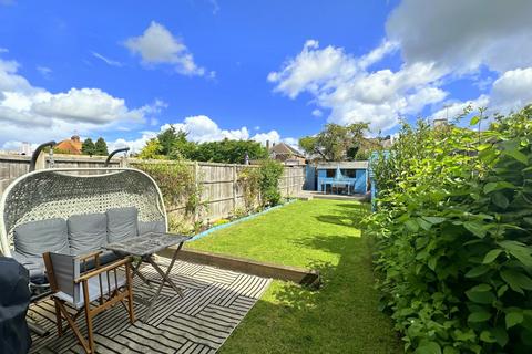 40 Alma Road, Eton Wick, Windsor, SL4 6LA
