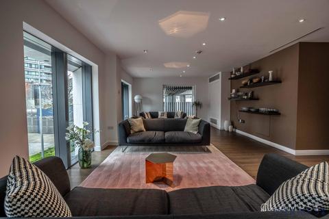 2 bedroom flat to rent, Chronicle Tower, 261B City Road, London, EC1V