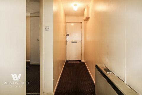 1 bedroom flat for sale - Centreway, Ilford, IG1