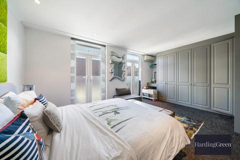 4 bedroom terraced house for sale - Lower Merton Rise, London, NW3