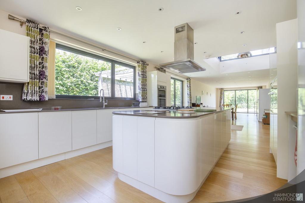 Karen Close, Hethersett 5 bed detached house for sale £880,000