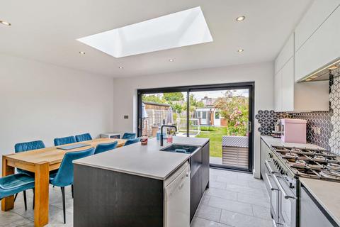 4 bedroom semi-detached house for sale, Hill Road, Pinner, HA5