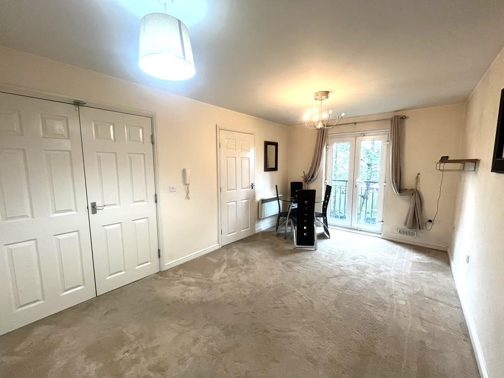 Whitehall Croft, Lower Wortley 2 bed apartment for sale £94,750