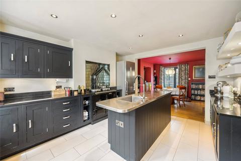 27 Park Road, Twickenham, TW1 2QD