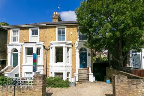 27 Park Road, Twickenham, TW1 2QD