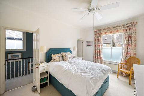 27 Park Road, Twickenham, TW1 2QD