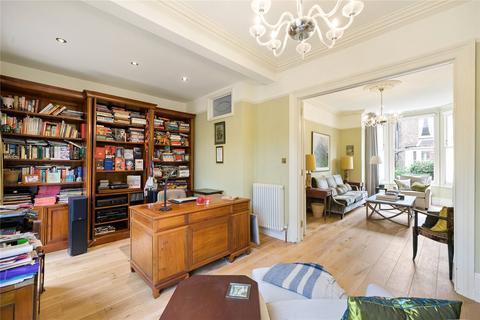 27 Park Road, Twickenham, TW1 2QD