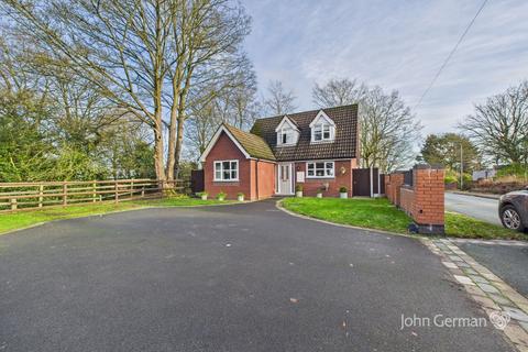3 bedroom bungalow for sale, Post Office Lane, Slitting Mill