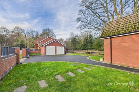 undefined, Post Office Lane, Slitting Mill