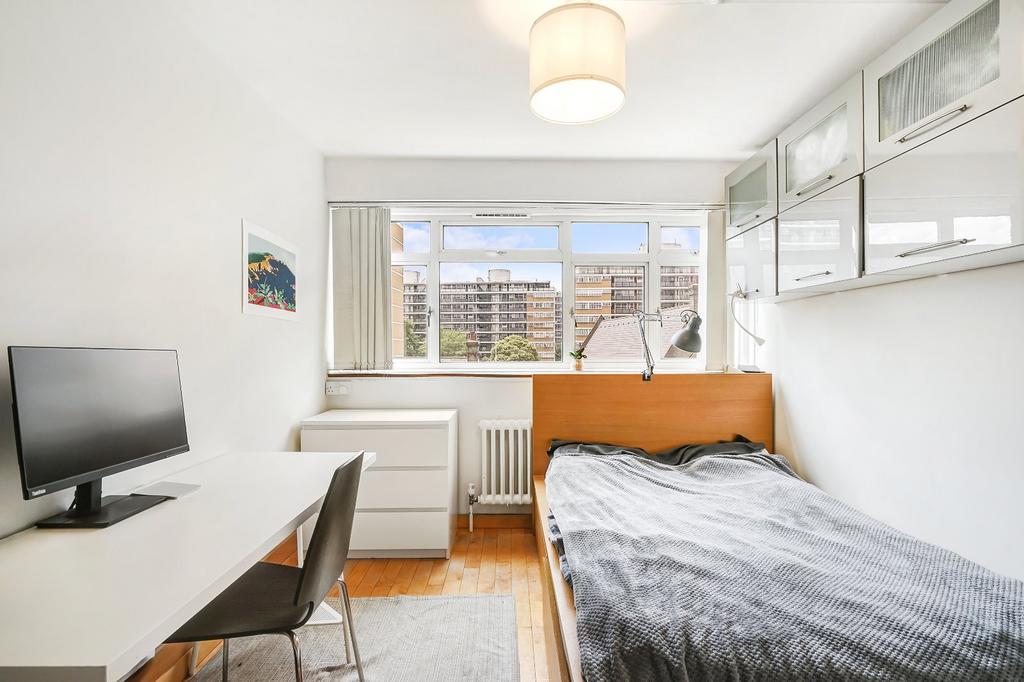 Apartment in London, Churchill Gardens Estate, Pimlico - View 5