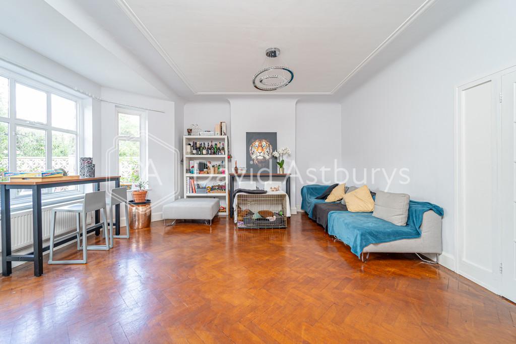 Bancroft Avenue, East Finchley, London 4 bed semidetached house £
