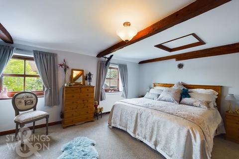 4 bedroom barn conversion for sale, Mill Street, Gislingham, Eye