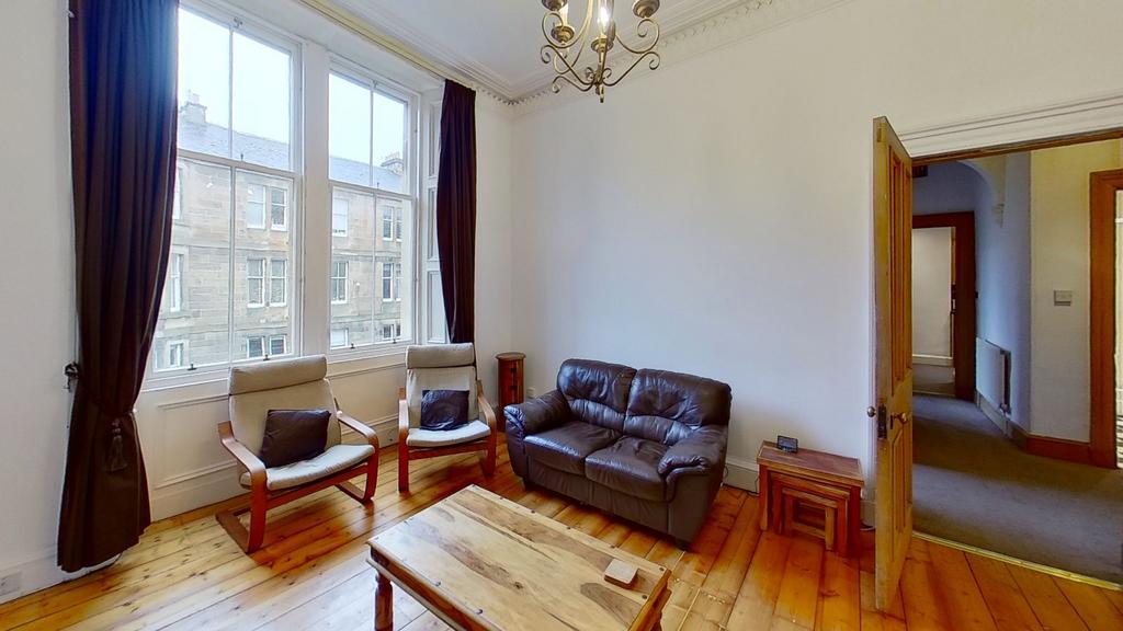 Leslie Place, Edinburgh, EH4 2 bed flat £1,435 pcm (£331 pw)