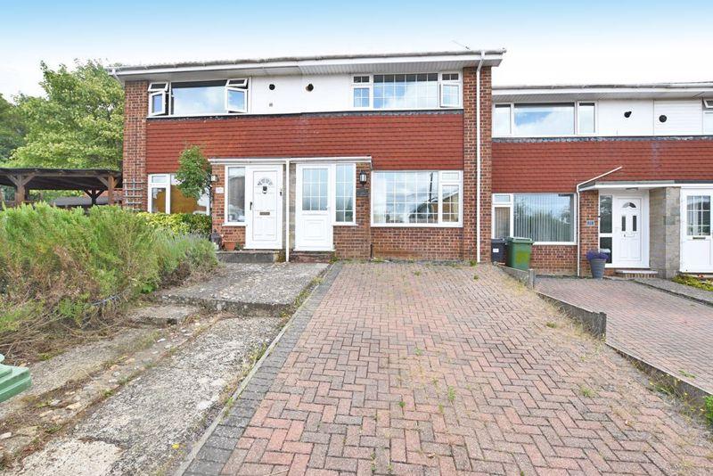 Merton Road, Bearsted 2 bed terraced house for sale £295,000