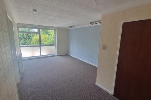 2 bedroom flat to rent, 47 Hamstead Hill, Handsworth Wood, Birmingham, B20