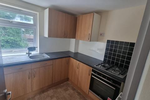 2 bedroom flat to rent, 47 Hamstead Hill, Handsworth Wood, Birmingham, B20