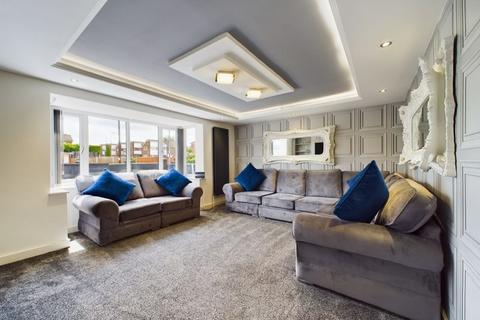 4 bedroom property for sale - Walton Street, Hopwood, Heywood OL10 2DR