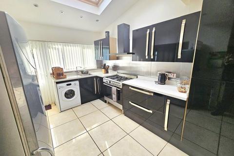 undefined, Elizabeth Road, Sutton Coldfield, B73 5AS