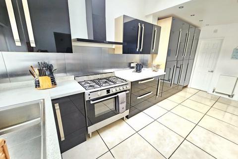 undefined, Elizabeth Road, Sutton Coldfield, B73 5AS