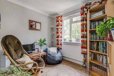 38 Purley Bury Avenue, Purley, CR8 1JD