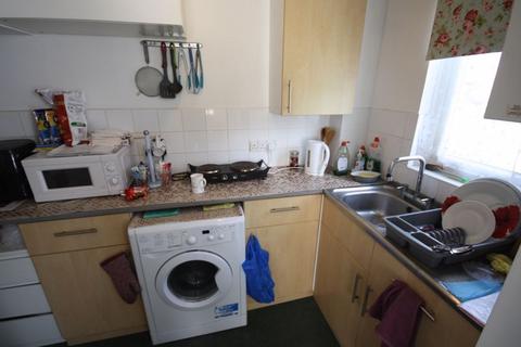 34 Vicarage Close, Northolt, UB5 5AD