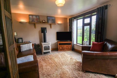 128 Washerwall Lane, Werrington, Stoke-on-trent, ST9 0LY