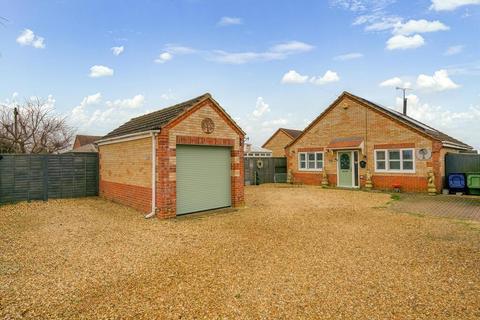 3 bedroom detached bungalow for sale, Front Road, Murrow, PE13 4HU