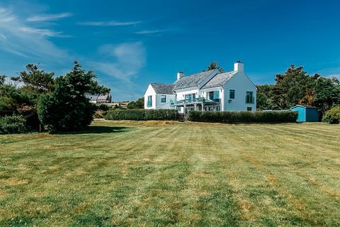 undefined, Rhoscolyn, Holyhead, Sir Ynys Mon, LL65