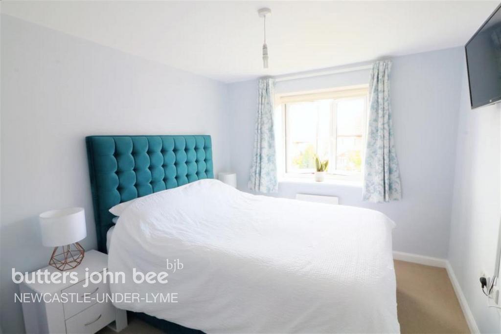Field View Road, Congleton 3 bed semidetached house £1,195 pcm (£276 pw)