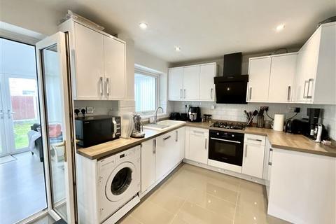 11 Ashdown Gardens, Sothall, Sheffield, S20 2GR