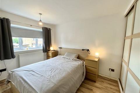 11 Ashdown Gardens, Sothall, Sheffield, S20 2GR