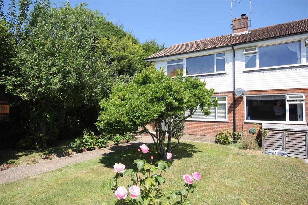 Fieldway, Lindfield, West Sussex 3 bed end of terrace house £450,000