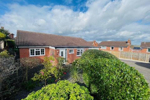 3 bedroom detached bungalow for sale, Chatsworth Avenue, Southwell