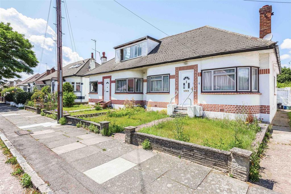 Rosecroft Gardens, Twickenham 2 bed semidetached bungalow for sale £