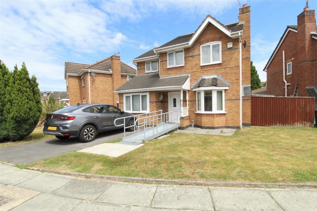 Satinwood Crescent, Liverpool L31 3 bed detached house £275,000