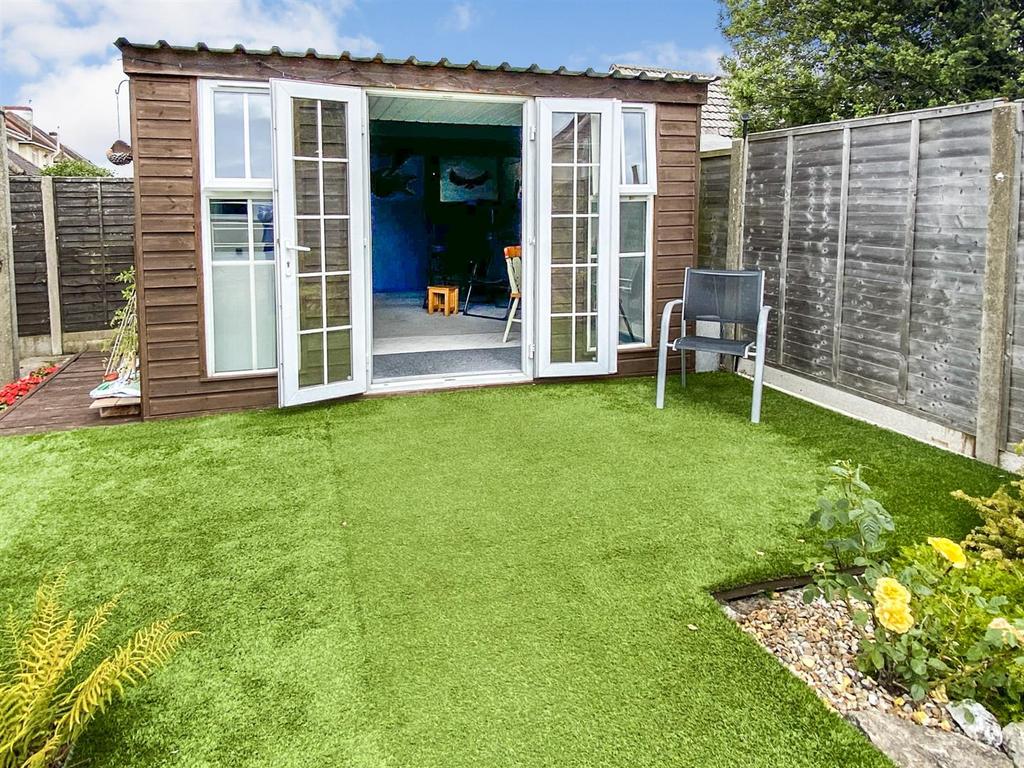 11a Dorchsummerhouse.jpg
