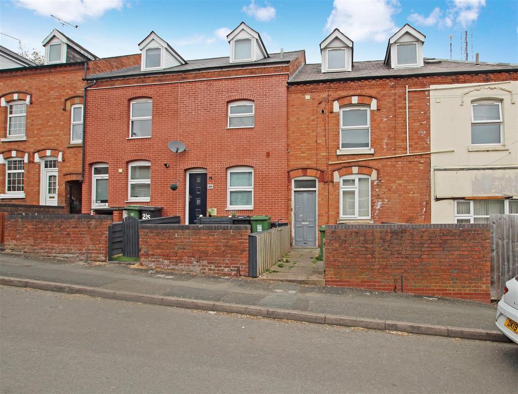Beoley Road East, Redditch, B98 8NB 1 bed private hall £450 pcm (£104 pw)