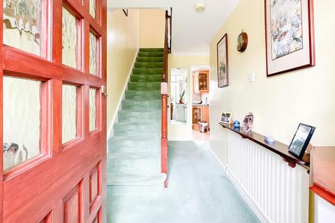 4 bedroom semi-detached house for sale - Condover Road, Bristol