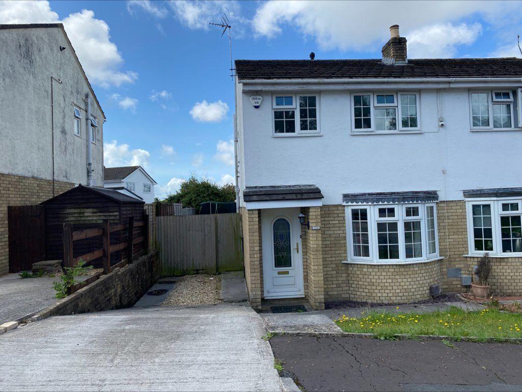 Highfields, Brackla, Bridgend, CF31 2PE 3 bed house £895 pcm (£207 pw)