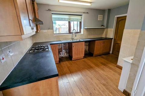 231 Cedar Road, Nuneaton, CV10 9DG