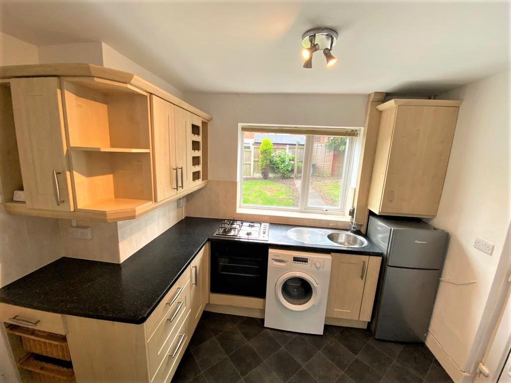 Cotefields Avenue Farsley Pudsey 3 Bed Semi Detached House For Sale