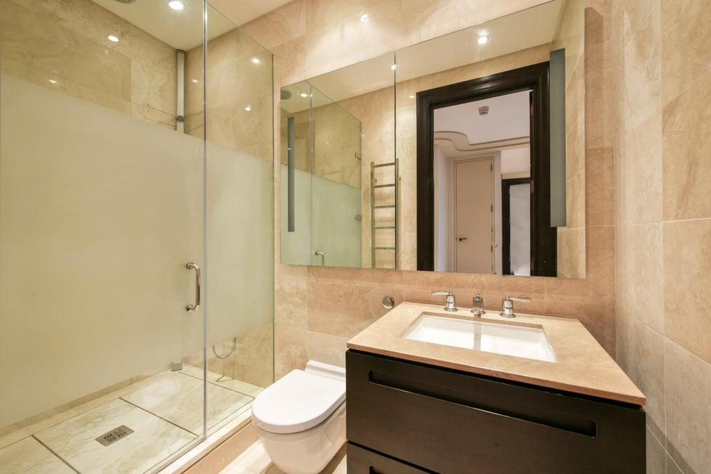 20 Embassy Court ph3.jpg