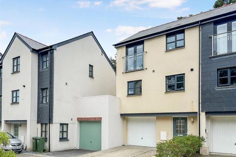 3 bedroom end of terrace house for sale, Penryn