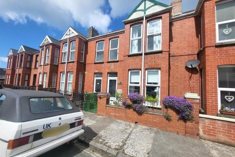 4 bedroom townhouse for sale, Dewsland Street, Milford Haven