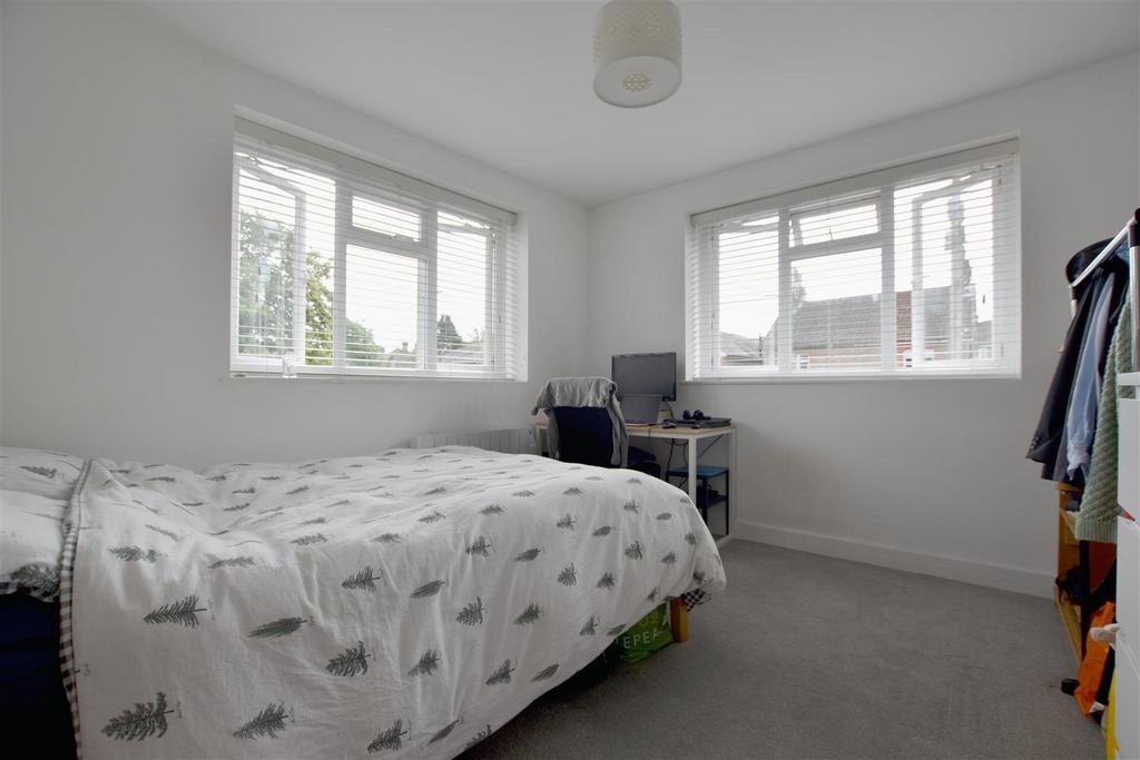 Bedroom.JPG