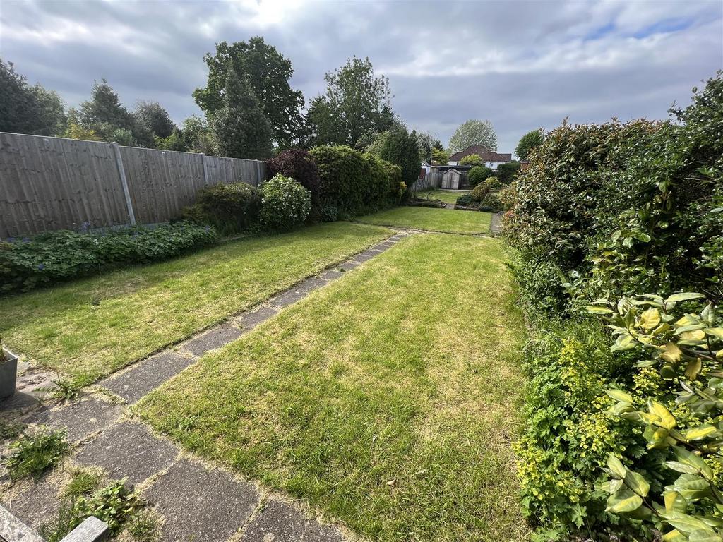 Welford Road, Shirley, Solihull 5 bed semidetached house £450,000