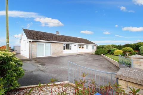 4 bedroom detached bungalow for sale, Beulah Road, Bryngwyn, Newcastle Emlyn