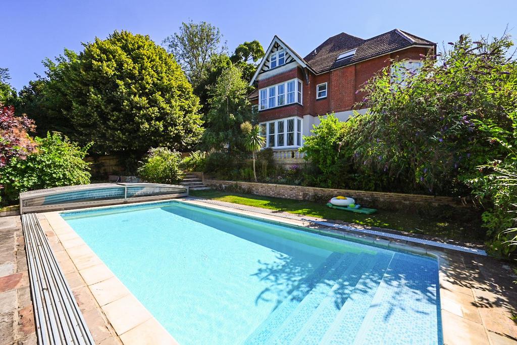 St. Helens Park Road, Hastings 7 bed detached house for sale £1,250,000